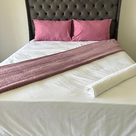Chocolate City Guest House East London Esterno foto